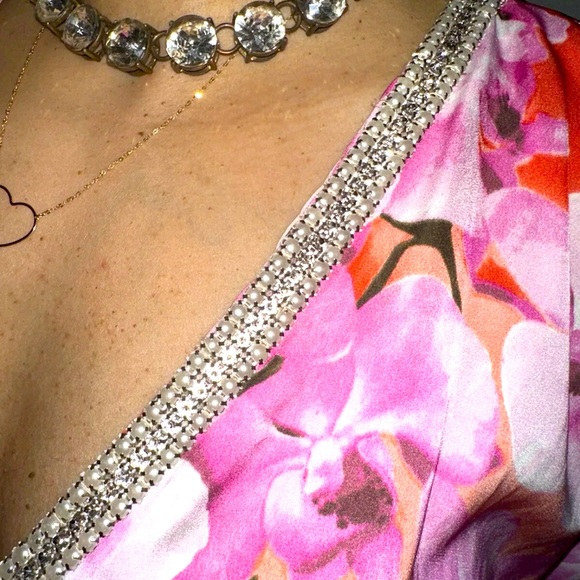 Boston Proper Floral Bloom Print Blouse Rhinestone Embellished Tunic Shirt Top S - Picture 3 of 7